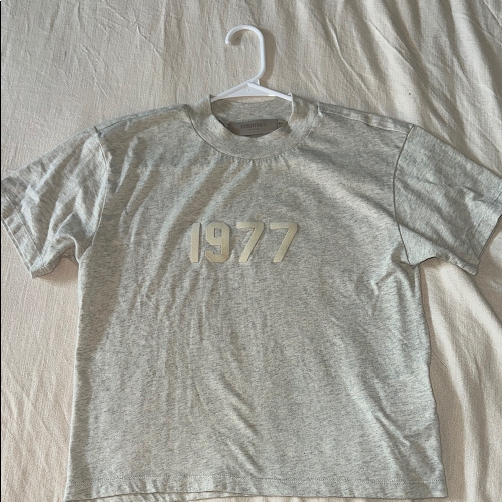 Essentials Gray Short Sleeve Tee Casual Crew Neck